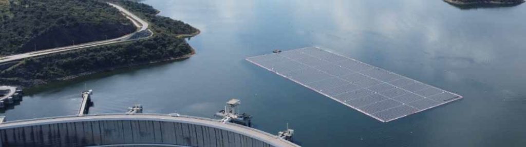 Floating farm installed in Alqueva dam (5 MW). The perimetral pontoon (dark red) is made of Formex® UHPC